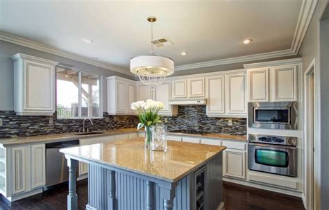 Refacing or Refinishing Kitchen Cabinets | HomeAdvisor