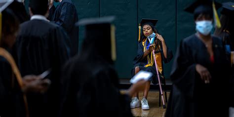 Students gather for first in-person graduation at Washtenaw Community College since COVID ...