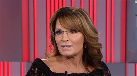 Sarah Palin's treatment at Fox News: Ailes called her 'hot', Wallace ...