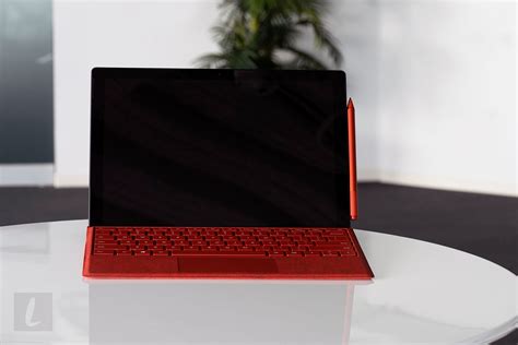 Microsoft Surface Pro 7 Review: Solid Performance Refresh, But No Big ...