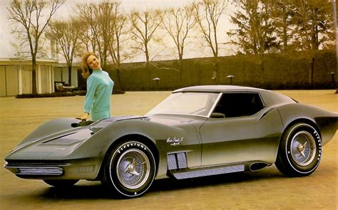 Bill Mitchell’s Mako Sharks: The Most Influential Corvette Prototypes Ever Created