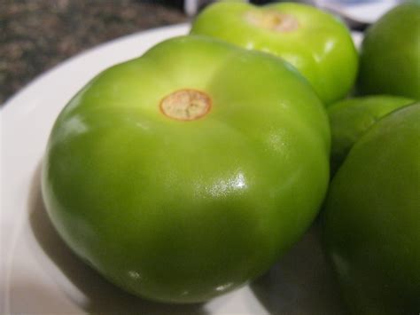 Cooking with Fire: Salsa verde! Picante! - Green Salsa! Hot!