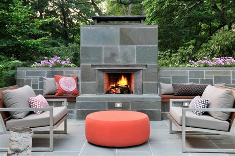 25 Warm and Cozy Outdoor Fireplace Designs