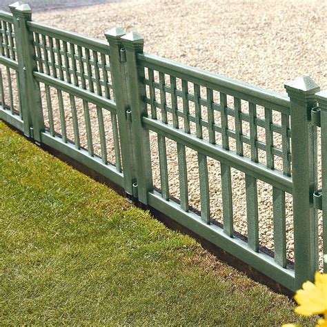 Parkland® Green Plastic Fence Panels Garden Lawn Edging Plant Border Landscape (Pack of 4 ...