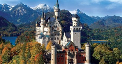 Amazing World: Top 10 Breathtaking Castles Around the World