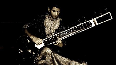 Sitarists for hire : Sitar Players : Tabla Players : Bansuri Players