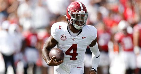 NFL Scout Says Alabama's Jalen Milroe Can Develop Into Jalen Hurts-Caliber Starter | News ...