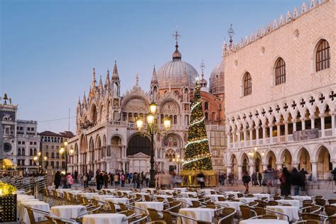 Venice Christmas Market | 2024 Dates, Locations & Must-Knows! - Christmas Markets in Europe