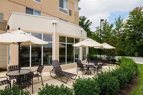 Hilton Garden Inn Dover Pool: Pictures & Reviews - Tripadvisor