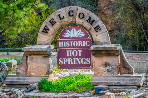 Hot Springs In South Dakota - HotSprings.co