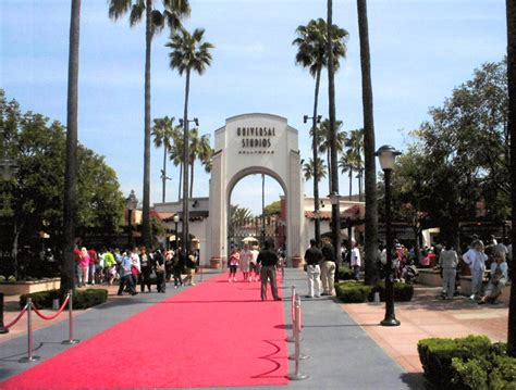 File:Universal Studios Hollywood adj.jpg - Simple English Wikipedia, the free encyclopedia