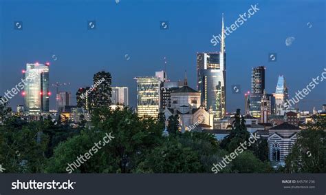 14,477 Skyline milan Images, Stock Photos & Vectors | Shutterstock