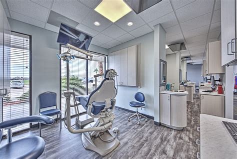 Dental Clinic Near Me, Dental Office Near Me | Palm Tree Dental