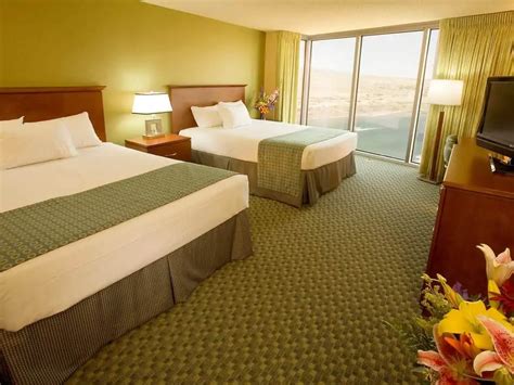 Aquarius Casino Resort - Rooms & Suites, Discounts, Buffet, Laughlin NV