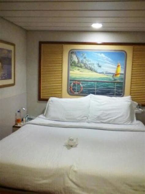 Inside Cabin 5505 on Norwegian Spirit, Category IF