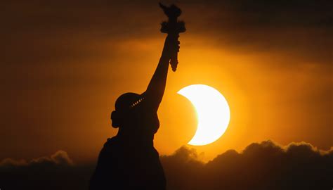 'Ring of fire' solar eclipse wows skywatchers (Photos) | Live Science