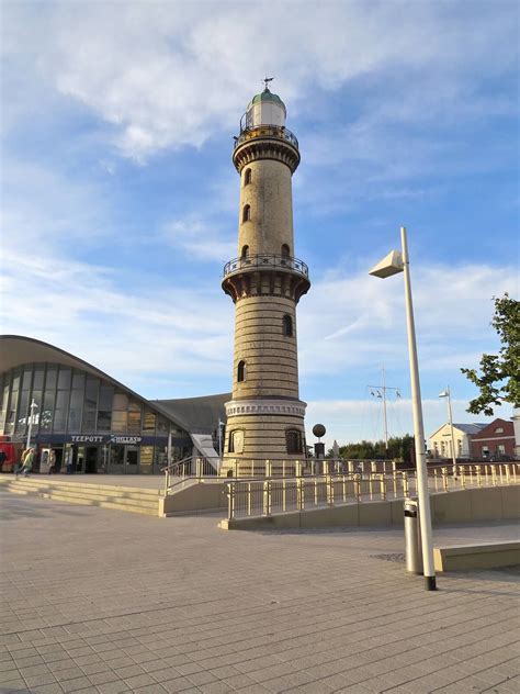 Lighthouse at entrance to the beach, Warnemunde Germany | Warnemünde, Hansestadt rostock, Rostock