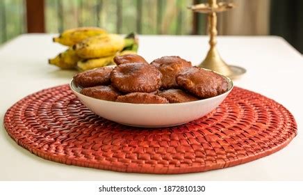 Sri Lankan Sweets Royalty-Free Images, Stock Photos & Pictures ...