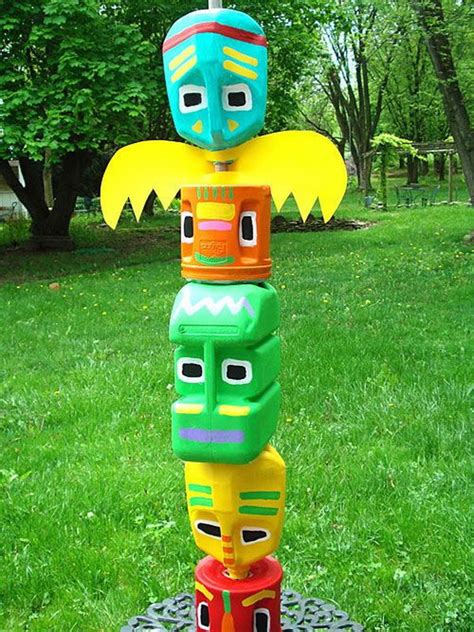 Cool Totem Pole Craft Projects For Kids - Hative