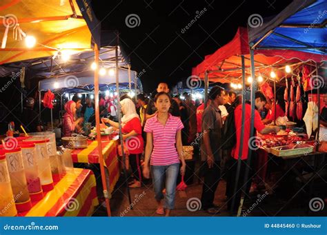 Night market in Malaysia editorial image. Image of early - 44845460