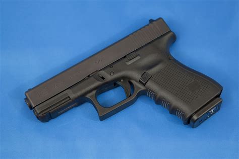 Glock 19 Wallpaper (57+ pictures) - WallpaperSet