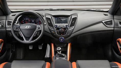 2016 Hyundai Veloster Turbo - Interior | Caricos