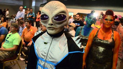 Roswell UFO Festival Alien Costume Contest Adults - YouTube