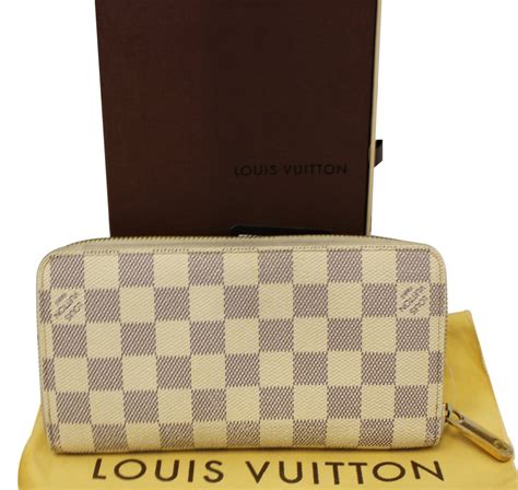 Louis Vuitton Zippy Wallet Damier Azur Canvas Illustre