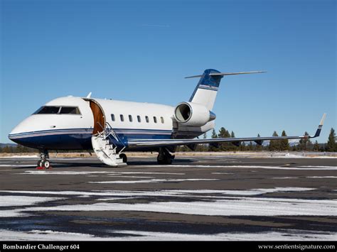 Bombardier Challenger 605 - Sentient Signature