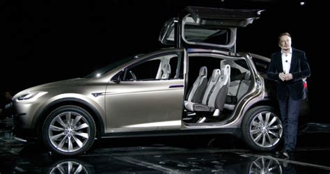 Federal officials boot Tesla from crash investigation | Ars Technica