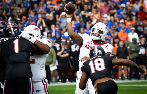 KJ Jefferson has his senior moment as Arkansas football beats Florida ...