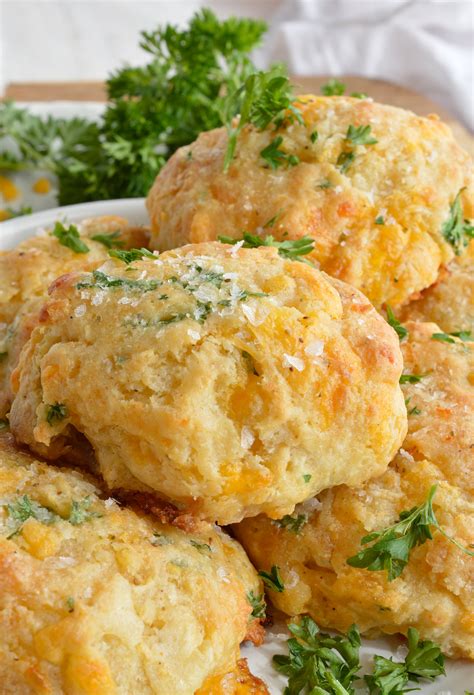 Cheddar Bay Drop Biscuits - WonkyWonderful