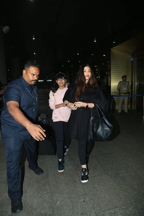 With Daughter Aaradhya Bachchan By Her Side After Rumoured New York ...