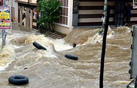 In pictures: 15 killed as heavy rains lash Hyderabad | Business ...