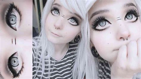 Larger eyes. | Doll eye makeup, Anime makeup, Cosplay makeup tutorial