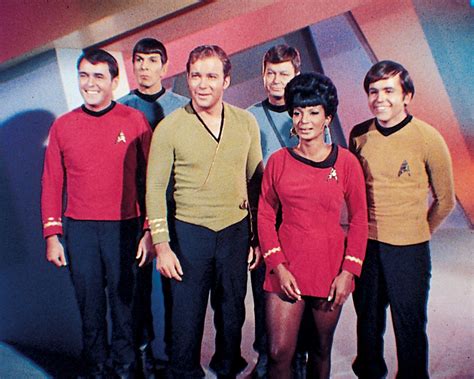 Star Trek Beyond is a stirring return to the big ideas that made the series great - Vox