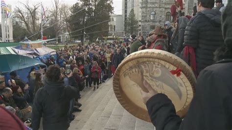 Indigenous rights protesters leave Vancouver’s Granville Bridge after hours-long shutdown ...