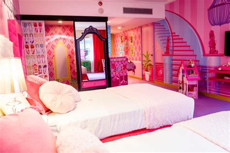 barbie theme room - Yahoo Image Search Results | Barbie room, Parisian ...