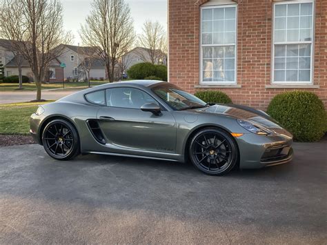 2021 Porsche 718 Cayman GTS 4.0 6-Speed sold at PCARMARKET Auction - CLASSIC.COM