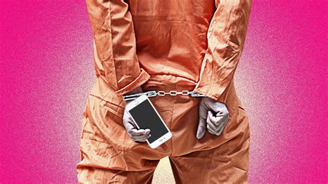 Alabama Prisoners Use Secret Cellphones to Protest—and Riot