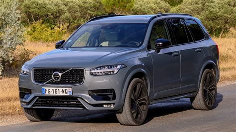 Download Car Silver Car SUV Crossover Car Vehicle Volvo XC90 R-Design HD Wallpaper