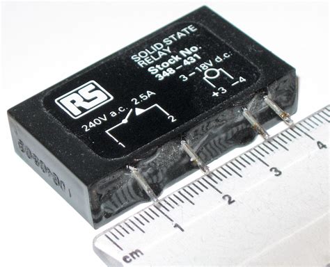 File:Solid state relay.jpg - Wikipedia