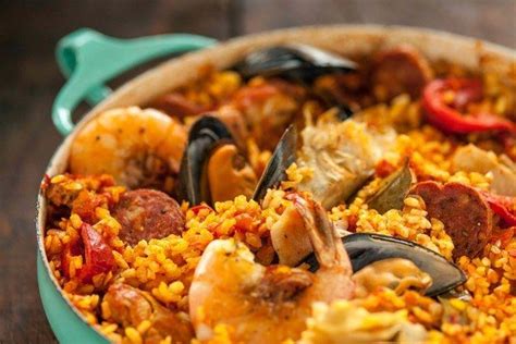 Spanish Paella With Chorizo, Chicken, and Shrimp | 15 Date Night Recipes That'll Make You Forget ...