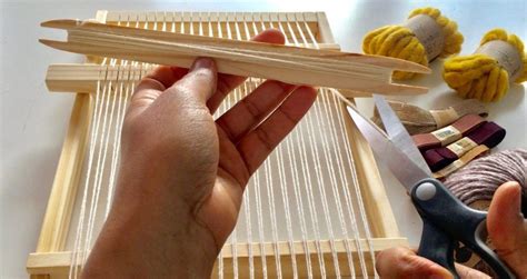 What is a weaving shuttle? Everything you need to know about sticks ...