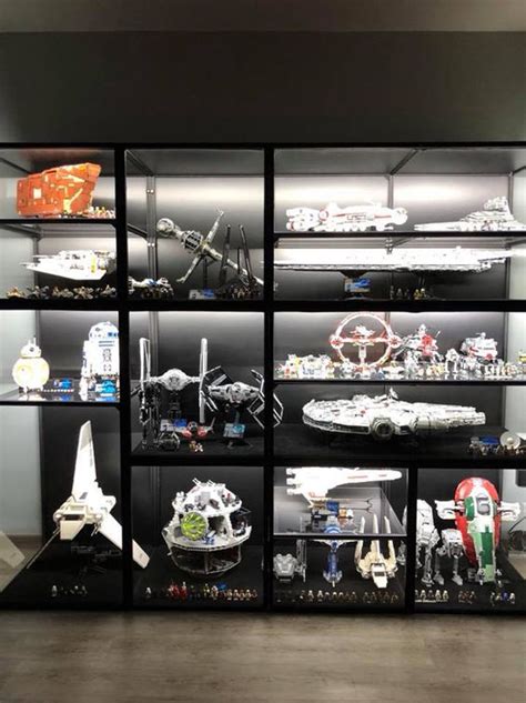 30 Amazing Action Figure Display Ideas To Your Hobbies | HomeMydesign