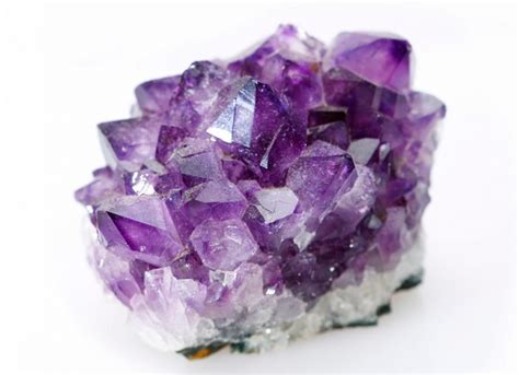 Amethyst: Ultimate Guide To Collecting Amethyst (What It Is and How To Find It!) - Rock Seeker