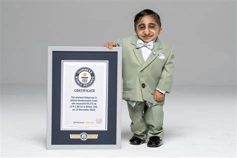 Joven de Irán es el hombre más pequeño del mundo, Guiness Récord | Alerta Santanderes