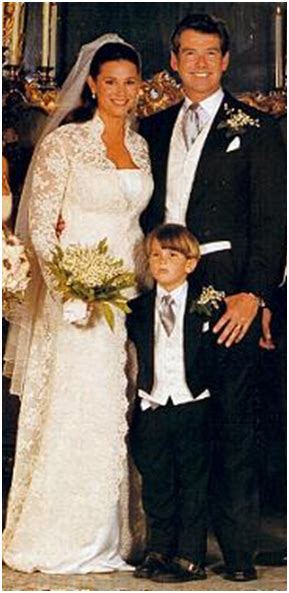 pierce brosnan wedding | Famous wedding dresses, Celebrity wedding photos, Celebrity bride