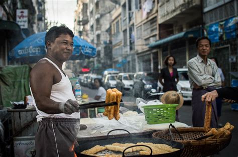 Guide to Myanmar Street Food