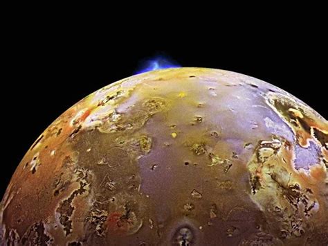 A Volcanic Explosion On Jupiter's Moon Io - Business Insider